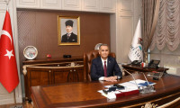 Adıyaman Valisi Mahmut Çuhadar görevinden ayrıldı