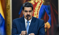 Maduro: Halktan çalanlarla mücadele edeceğiz