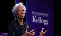 Lagarde: Enflasyonu yüzde 2 hedefine getirmeye kararlıyız