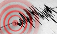 İran'da bir saat arayla iki deprem