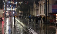 İstanbul'da sağanak yağış etkisini gösterdi