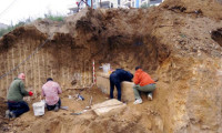 Bursa'da inşaat kazısında lahit bulundu