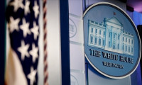 Beyaz Saray Fed yetkililerinin 'durup bir nefes almasını' bekliyor