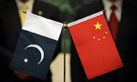 Çin, Pakistan'ın 2 milyar dolarlık kredisinin vadesini uzattı!