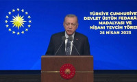 Erdoğan: 1 yıl içerisinde konutları teslim edeceğiz