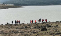 Bolu'da gölette tekne battı: 1 kişi kayıp