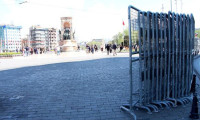 Taksim'de 1 Mayıs hazırlıkları başladı