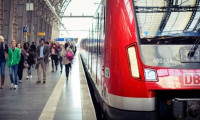 Almanya’da demir yolu çalışanlarından 50 saatlik grev kararı