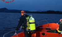 İtalya'da gezi teknesi battı: 4 ölü
