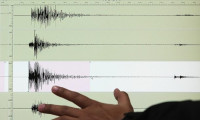Adana 4.3 büyüklüğünde depremle sallandı