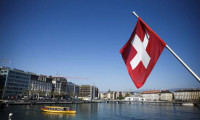 İsviçre'de Erdoğan ve Türk bayrağına karşı provokasyon