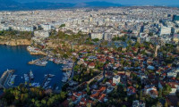 Yabancılar konut yatırımını en çok Antalya'ya yaptı