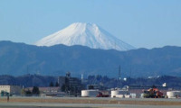 Japonya'daki Yokota Hava Üssü'nde bomba tehdidi