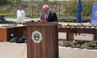 Kosova polisi çok sayıda silah ve mühimmat ele geçirdi