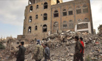 Yemen'de maaş krizi Husiler ile hükümetin anlaşmasına engel oluyor