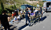 Yolcu otobüsü şarampole yuvarlandı: Onlarca yaralı