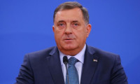 Bosnalı Sırp lider Yüksek Temsilci'nin kararına uymayacaklarını açıkladı