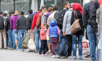 Türkiye'ye göç edenlerin sayısı azaldı