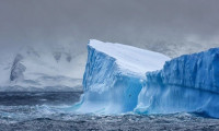 Antartika'da Türkiye'nin 3 katından fazla buzul yok oldu!