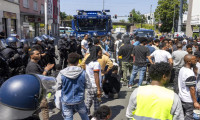 Almanya’da festival savaş alanına döndü: 26 polis yaralandı