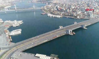 Galata Köprüsü tek yönlü trafiğe kapatıldı
