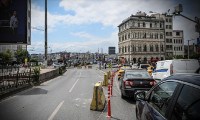 İstanbullular dikkat: Galata Köprüsü'ndeki çalışma trafiğe neden oldu!
