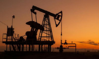 Çin, İran'dan petrol ithalatını artırıyor