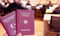 Almanya, çifte vatandaşlık imkanını herkese tanıyacak yasa tasarısını onayladı
