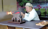 Kim'den silah fabrikalarına talimat: Savaşa hazırlanın