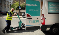 Paris'te tarihi karar: Elektrikli scooterlar kaldırıldı!
