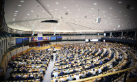 Avrupa Parlamentosu'nda milletvekili sayısı artırıldı!