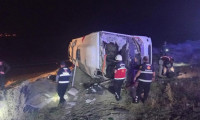 Van'da otobüs şarampole devrildi: 5 ölü