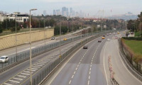 İstanbul'da yılın ilk günü: Yollar boş kaldı