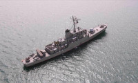İran savaş gemisi Kızıldeniz'de