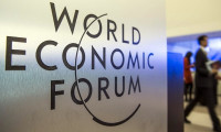 Davos'ta başekonomistler küresel ekonomide zayıflık öngörüyor