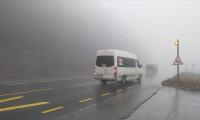 Bolu Dağı'nda görüş mesafesine sis engeli