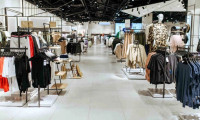 İsveçli moda devi H&M'in CEO'su istifa etti, hisseleri çakıldı