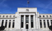 Fed, üst düzey personeline yönelik yatırım kısıtlamalarını genişletiyor