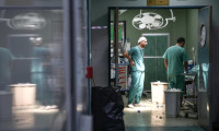 İsrail'den, yerinden edilmiş Filistinlilere: Hastaneyi boşaltın