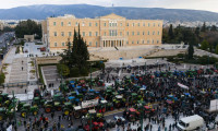 Yunanistan'da çiftçiler Atina'da eylem yaptı