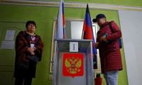 Rusya'da seçimler olayların gölgesinde sürüyor