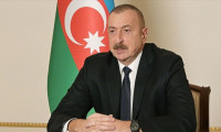 Azerbaycan Cumhurbaşkanı Aliyev'den Putin'e kutlama