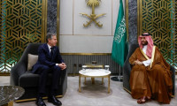 Prens Selman, ABD Dışişleri Bakanı Blinken ile görüştü