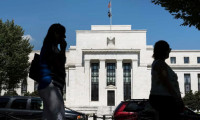 Fed'den faiz indirimini 'erteleme' mesajı