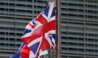Birleşik Krallık vize ve sınır dışı politikalarını sertleştiriyor