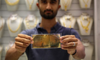 Dubai'de 24 ayar altından banknot