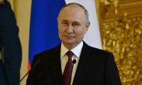 Putin devlet başkanlığı mazbatasını aldı