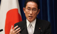 Japonya Başbakanı tartışmalı tapınağa bağışta bulundu 