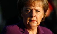 Merkel'den reform sinyali