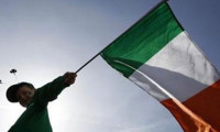 İrlanda'nın kredisi onaylandı
